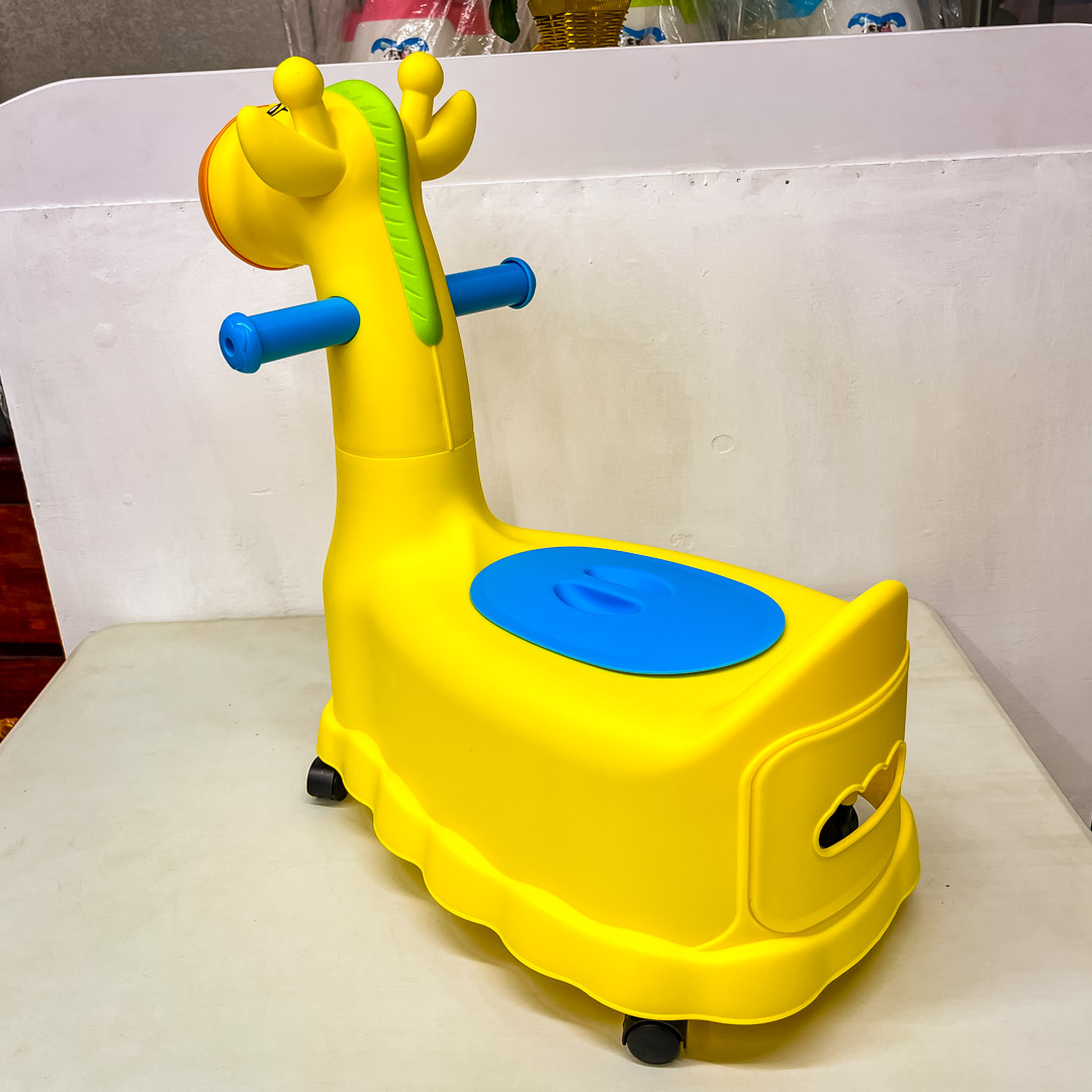 Giraffe Potty Training Seats Wheels