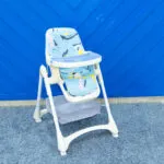 Feeding chair with adjustable height img2