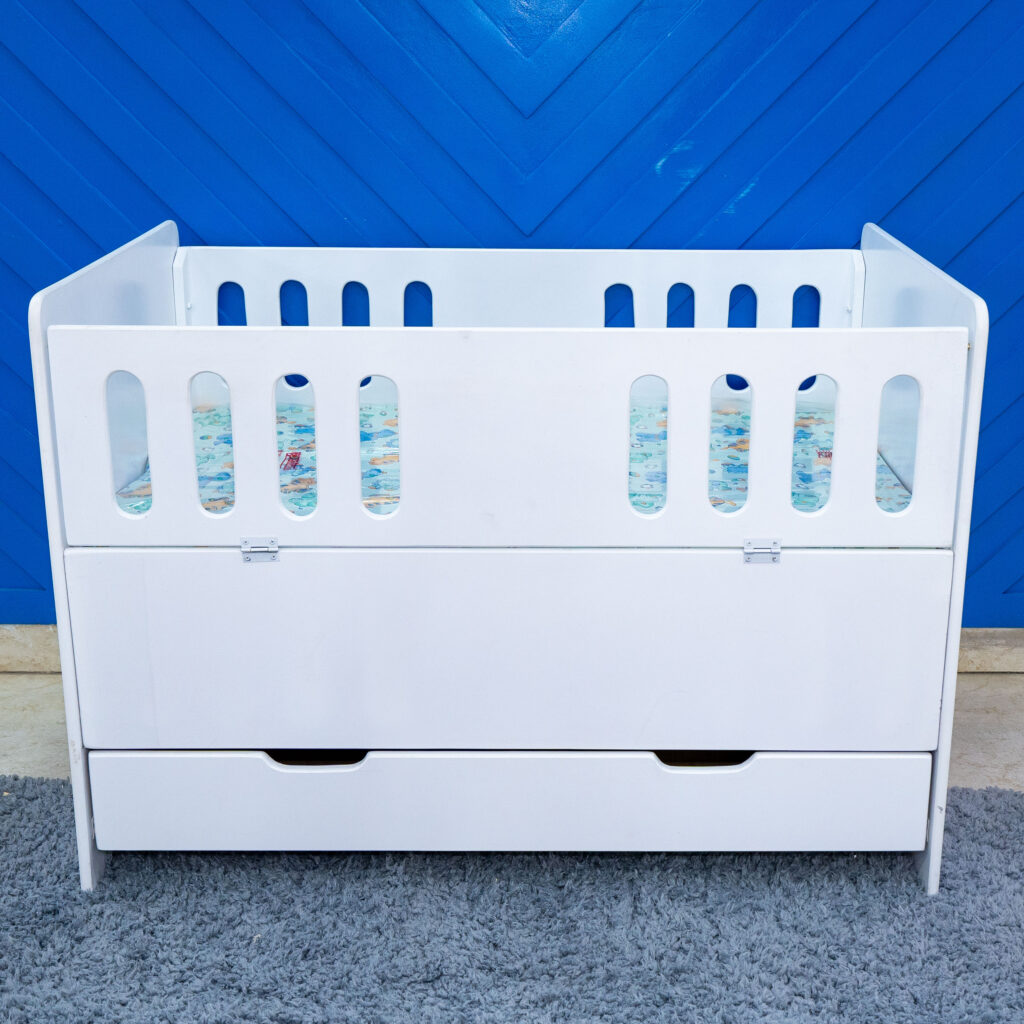2.5 by 4 ft Baby Cot with Mattress